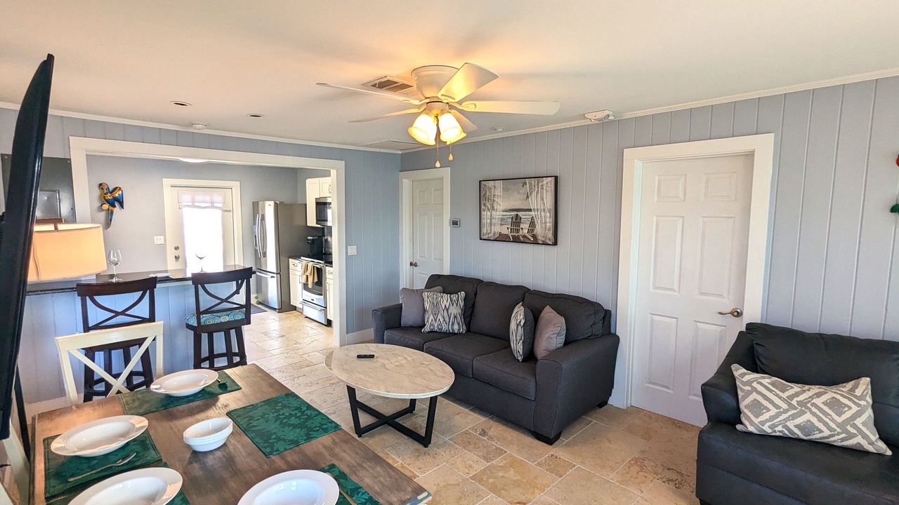 Photo of Livingroom in Fort Myers Beach