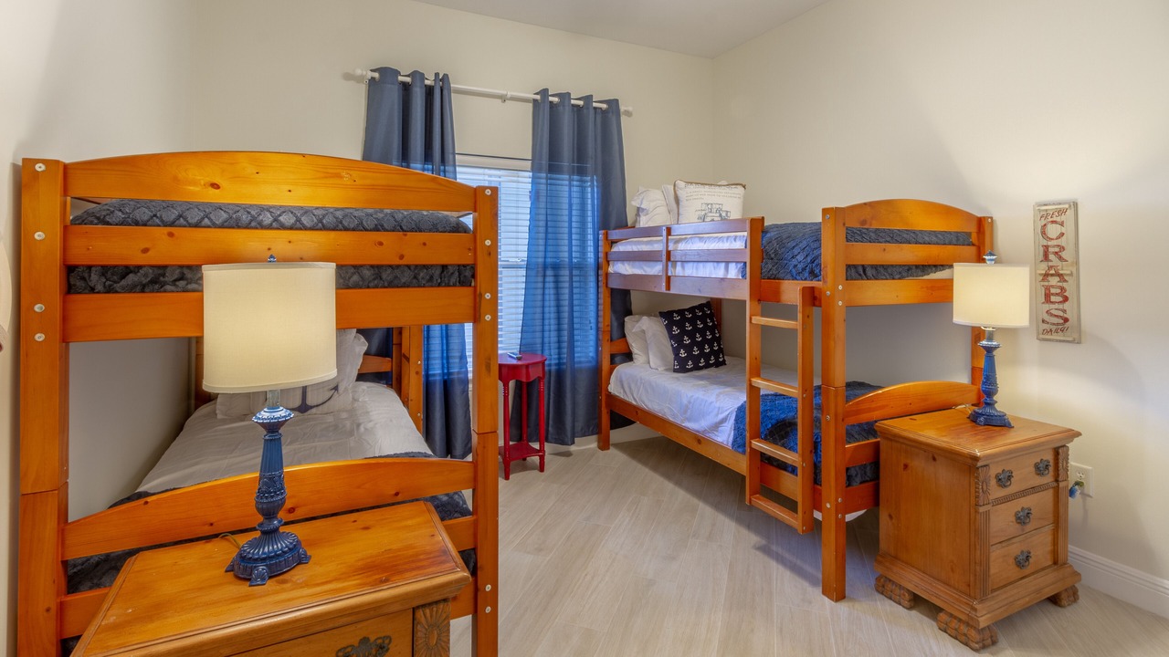 Photo of Bedroom in Seagrove Beach