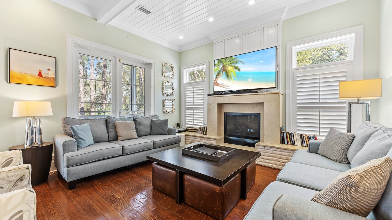 Photo of Livingroom in Miramar Beach