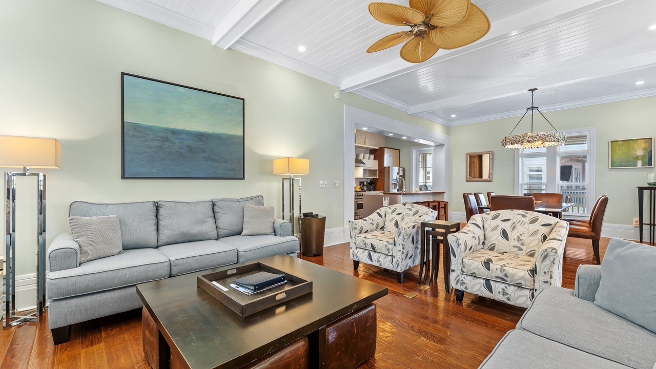 Photo of Livingroom in Miramar Beach