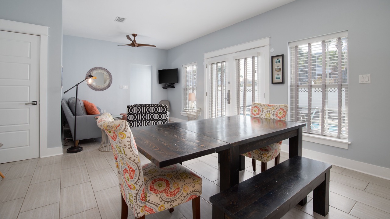 Photo of Bedroom in Crystal Beach