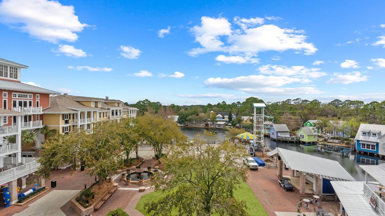 Photo of Others in Baytowne Wharf