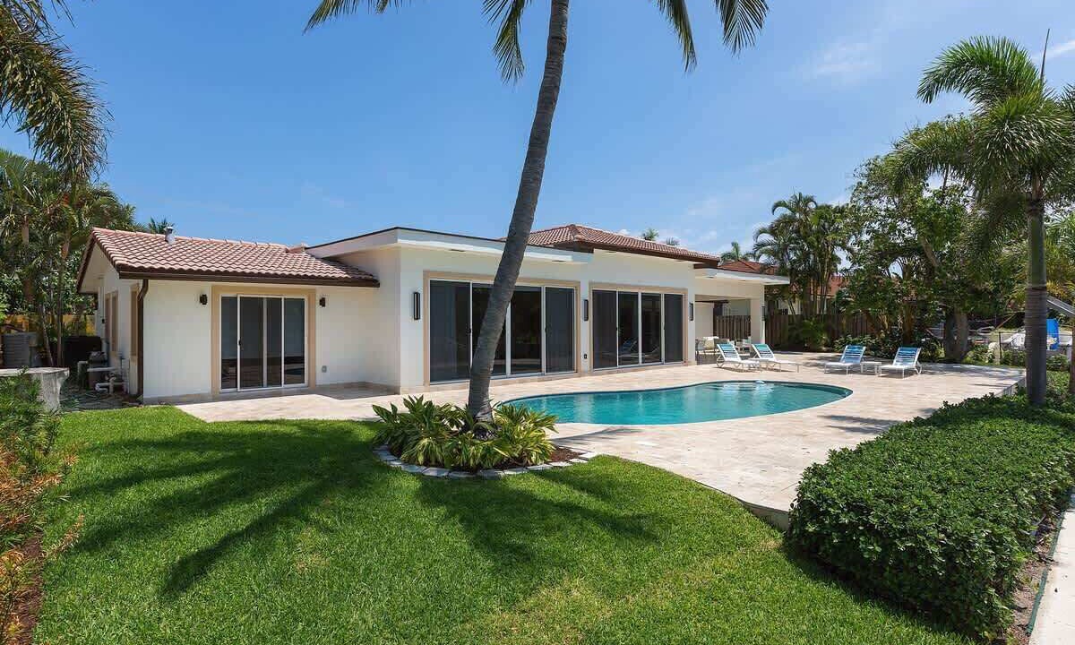 Photo of Outdoor in Lighthouse Point