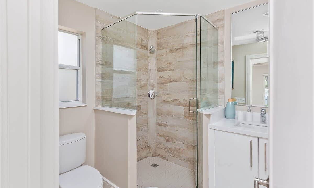 Photo of Bathroom in Lighthouse Point