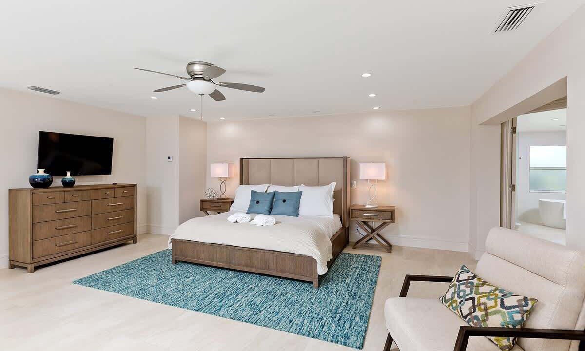 Photo of Bedroom in Lighthouse Point