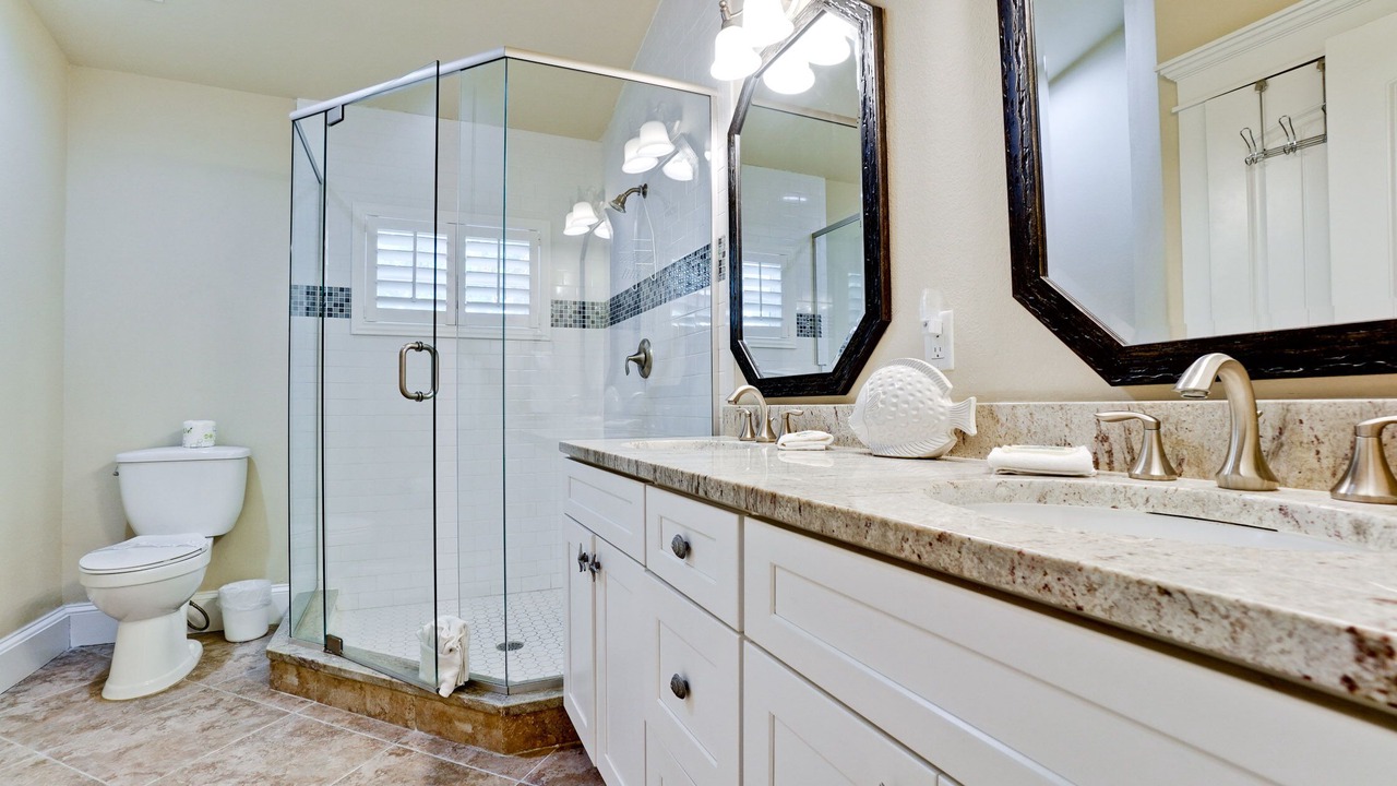 Photo of Bathroom in Holmes Beach