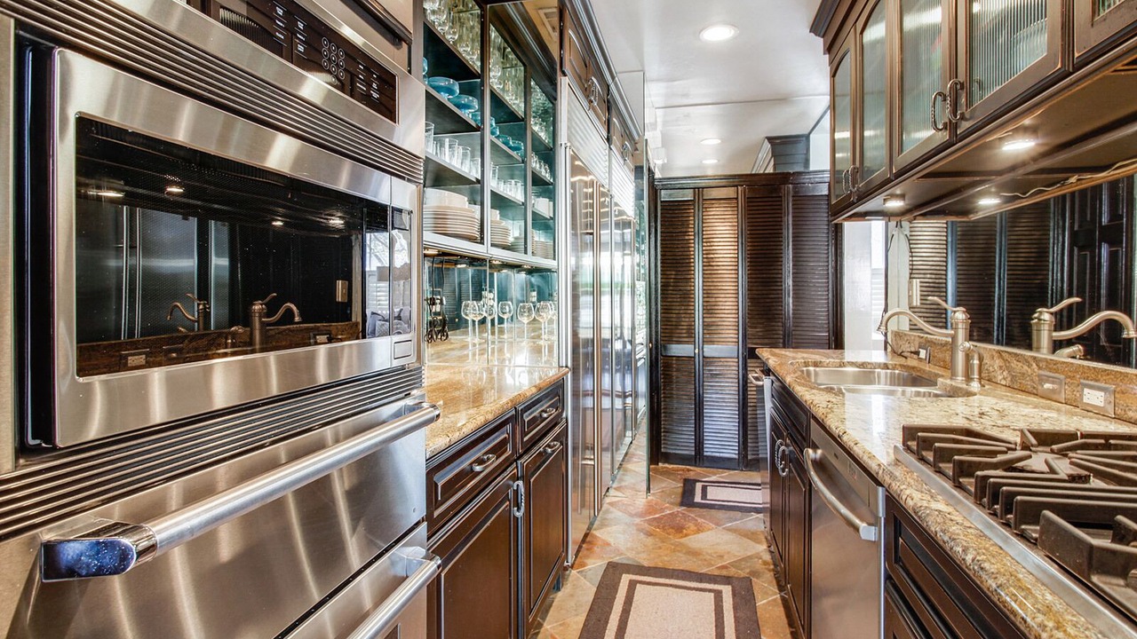 Photo of Kitchen in Historic Downtown Savannah