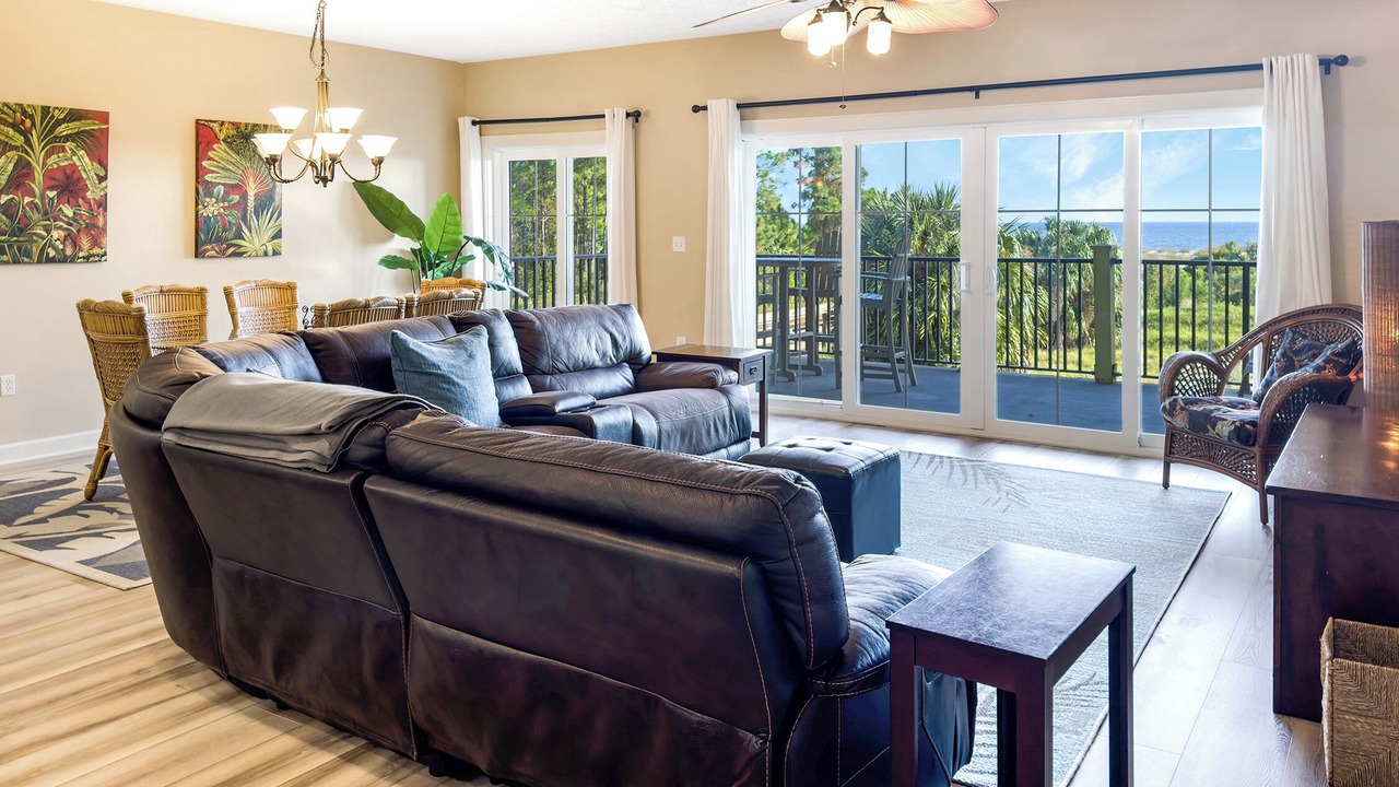 Photo of Livingroom in Cape San Blas