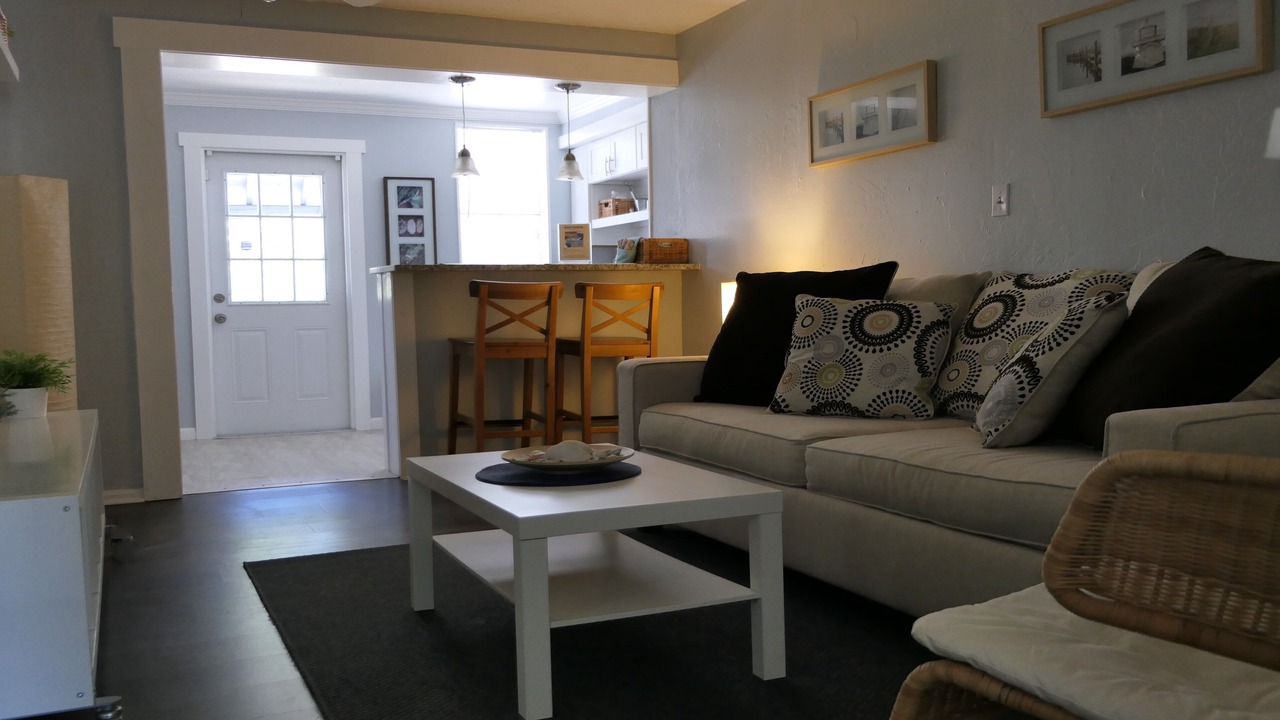 Photo of Livingroom in Altamont Manor