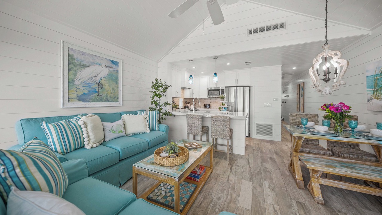 Photo of Livingroom in Holmes Beach