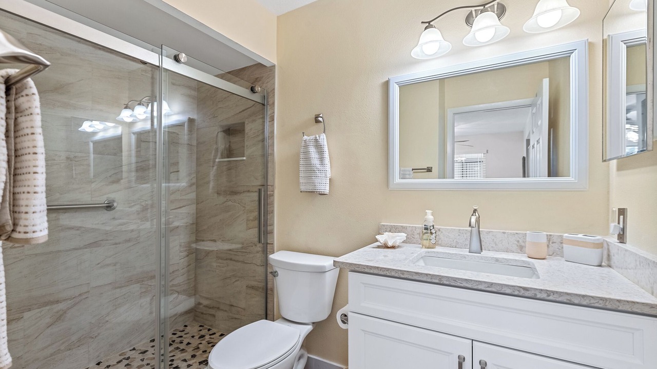 Photo of Bathroom in New Smyrna Beach