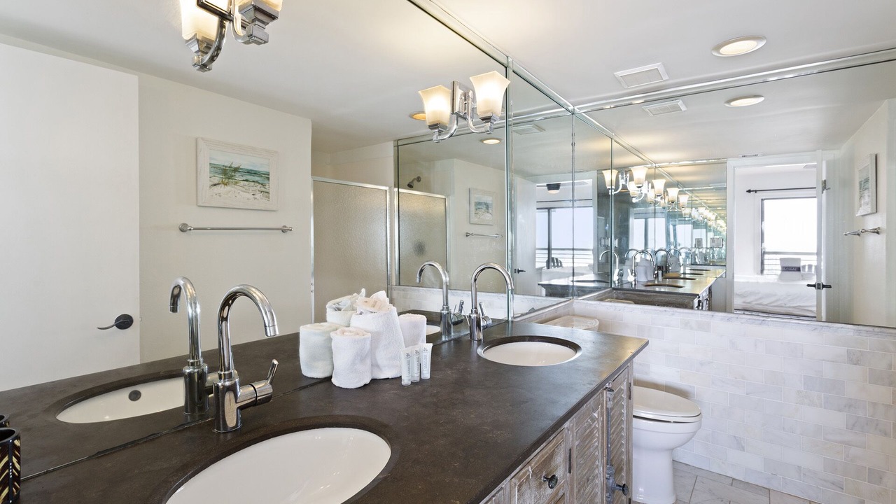 Photo of Bathroom in Seagrove Beach
