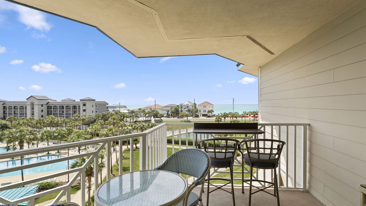 Photo of Patio Balcony in Miramar Beach