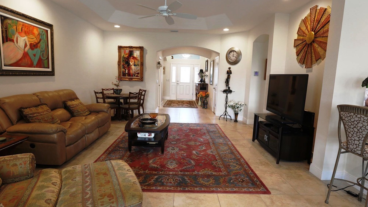 Photo of Bedroom in Village of Collier