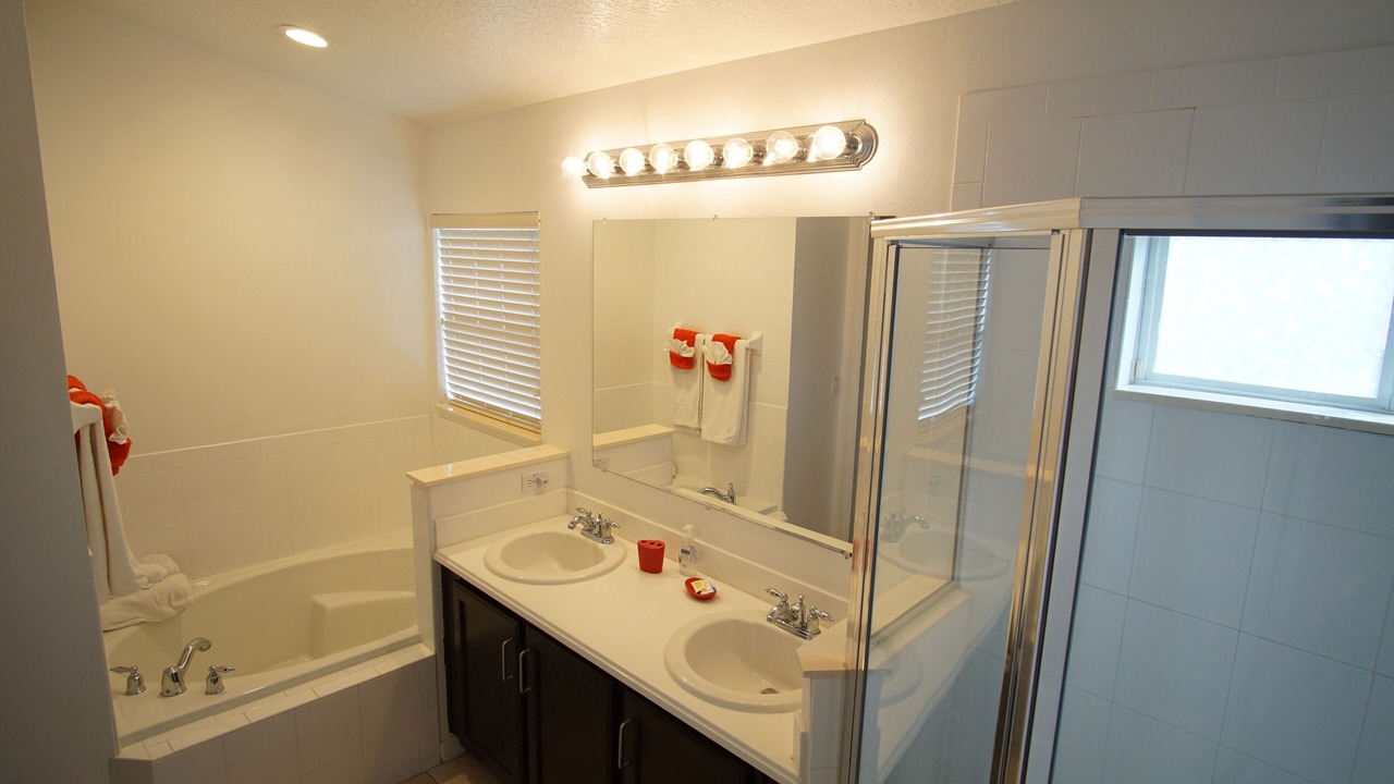 Photo of Bathroom in West Haven