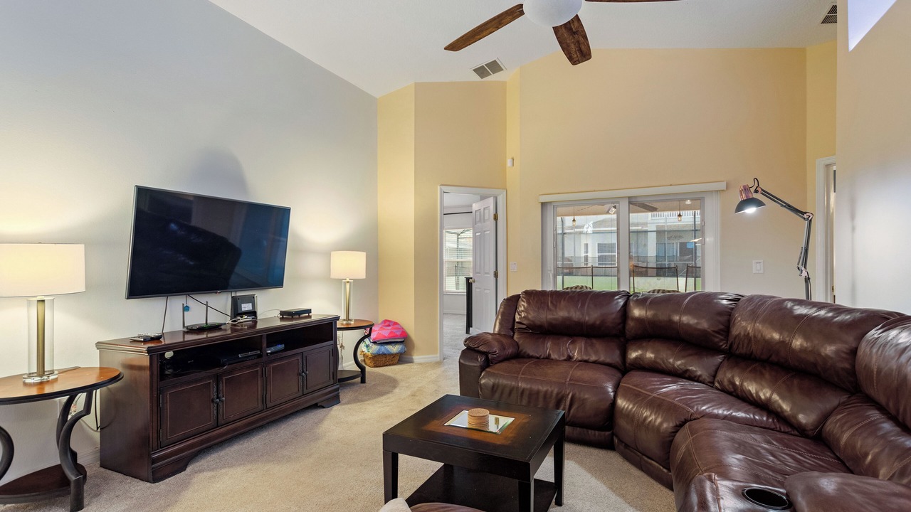 Photo of Livingroom in West Haven