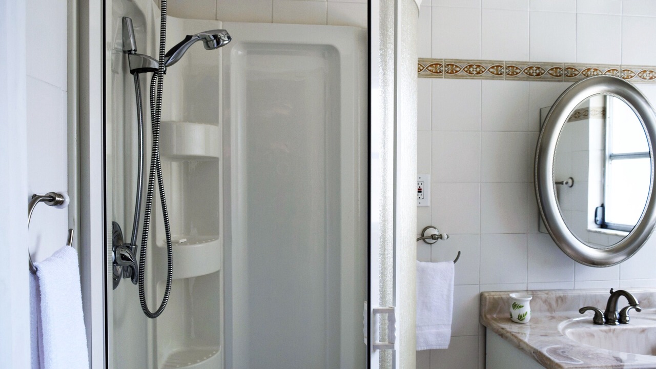 Photo of Bathroom in Venice Gardens
