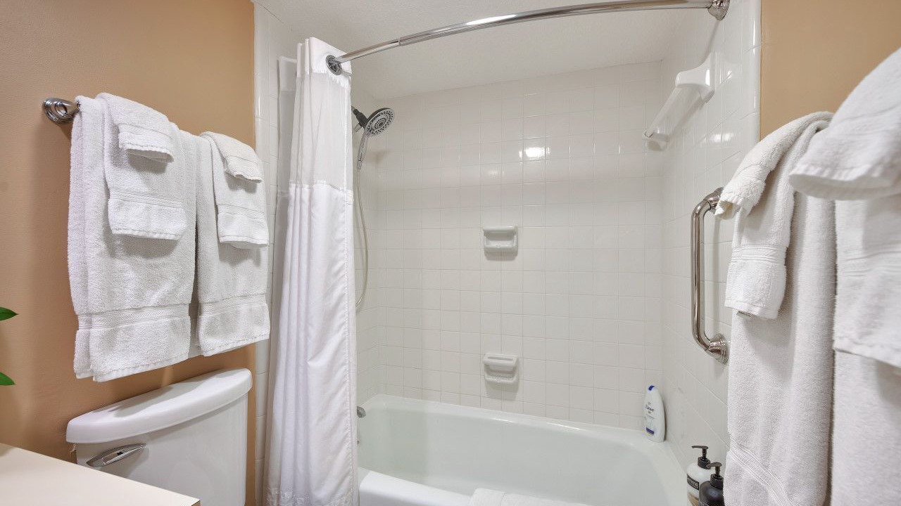 Photo of Bathroom in Amelia City