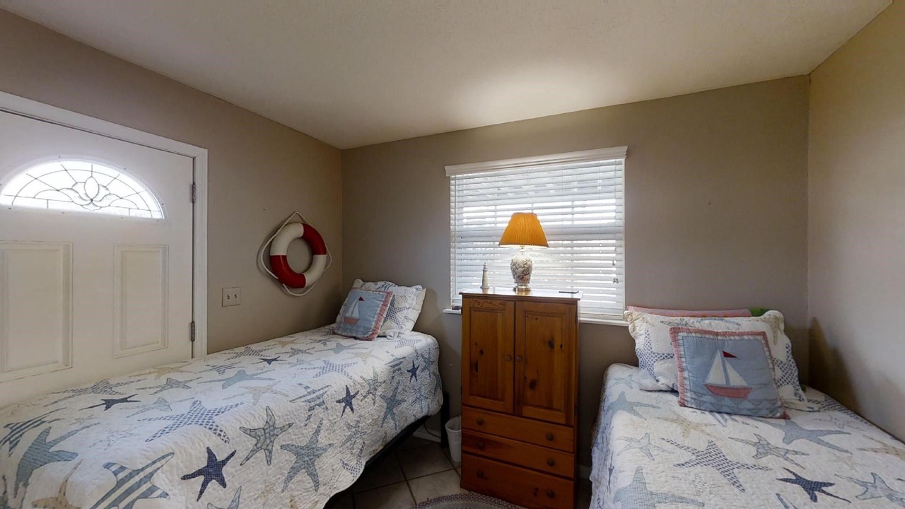 Photo of Others in Surfcrest Village