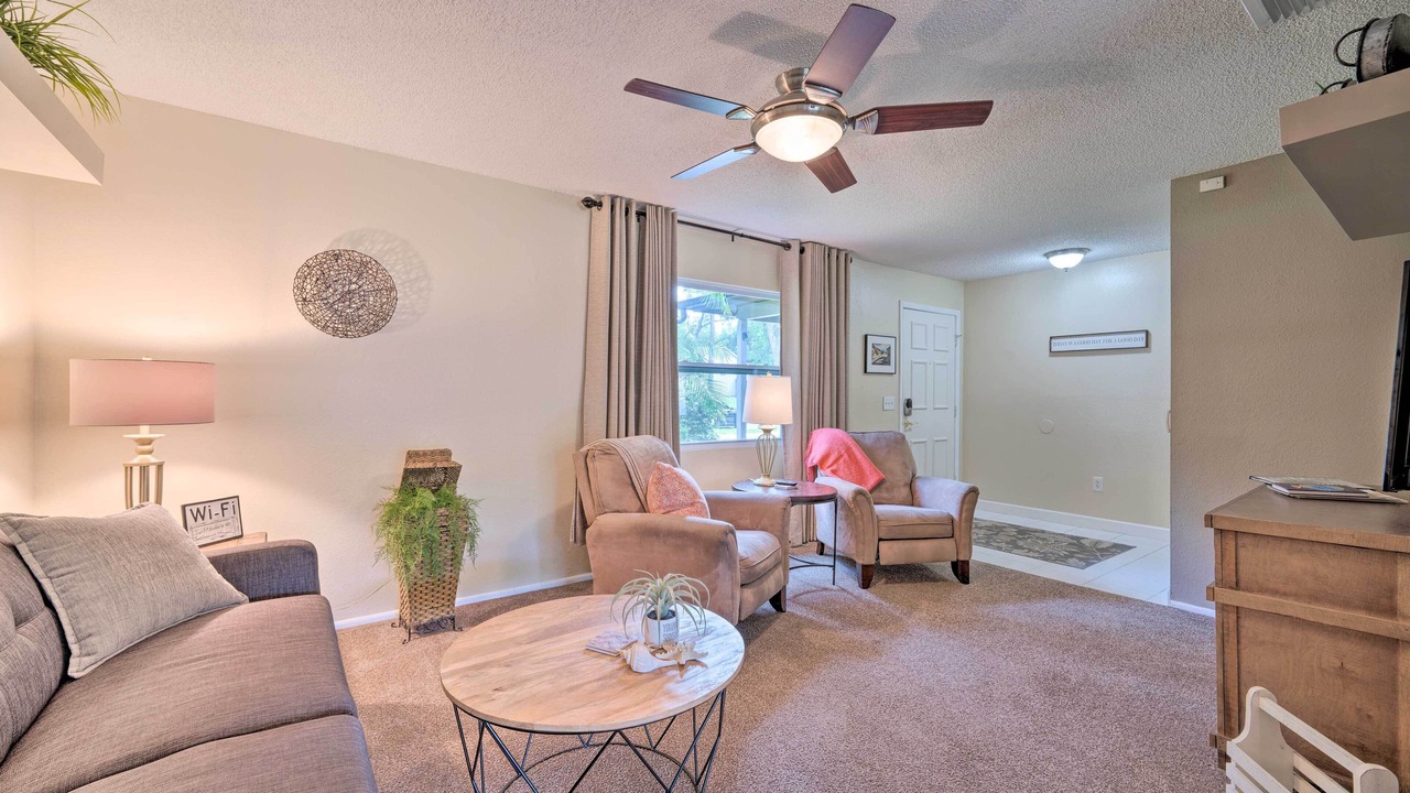 Photo of Livingroom in Forest City