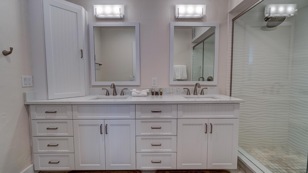 Photo of Bathroom in Palm Island