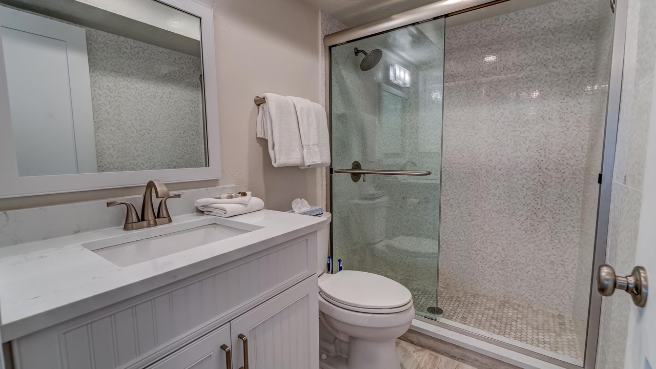 Photo of Bathroom in Palm Island