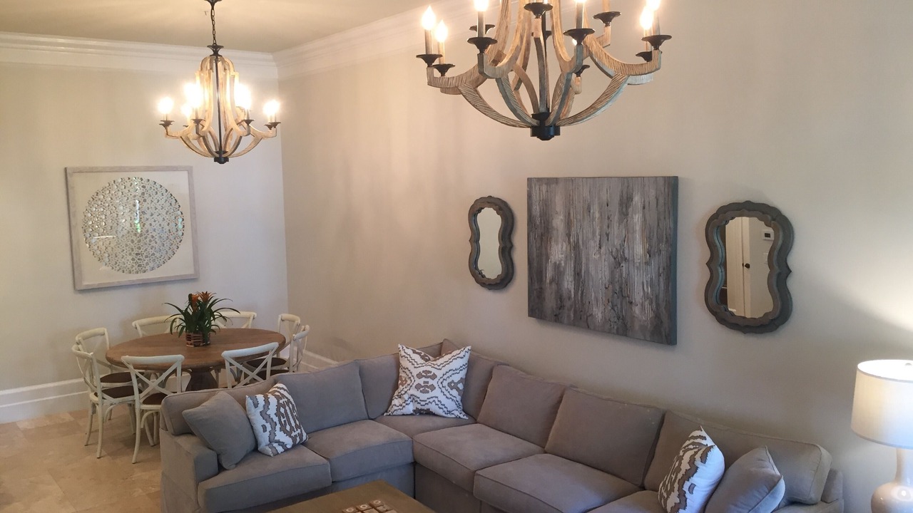 Photo of Livingroom in Baytowne Wharf