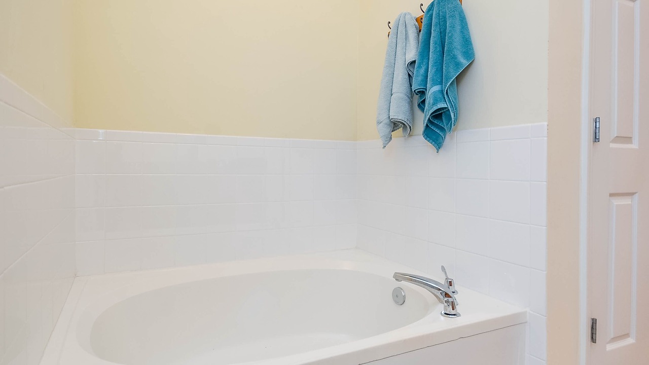 Photo of Bathroom in New Smyrna Beach