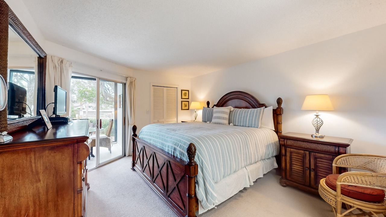 Photo of Bedroom in Holmes Beach