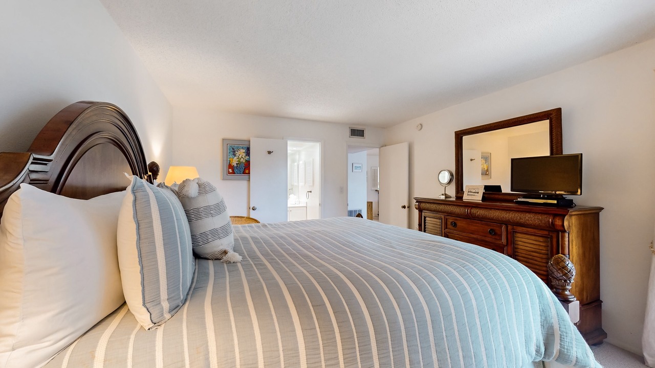 Photo of Bedroom in Holmes Beach