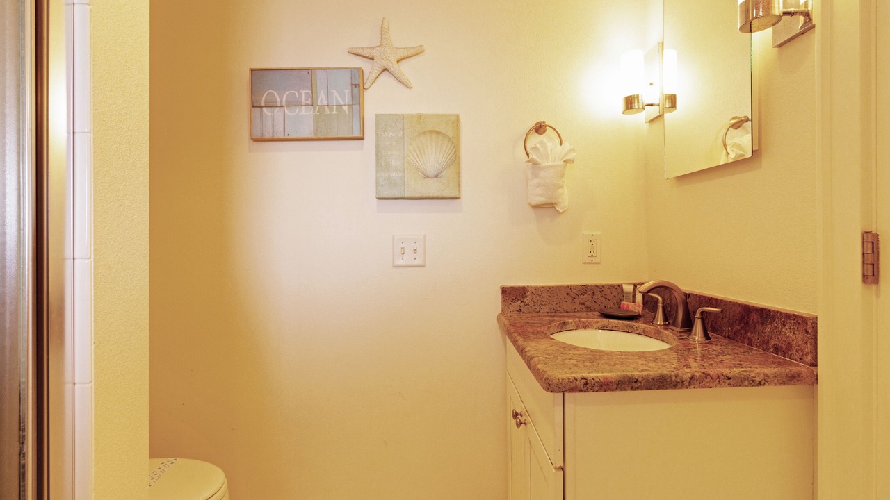 Photo of Bathroom in Holmes Beach