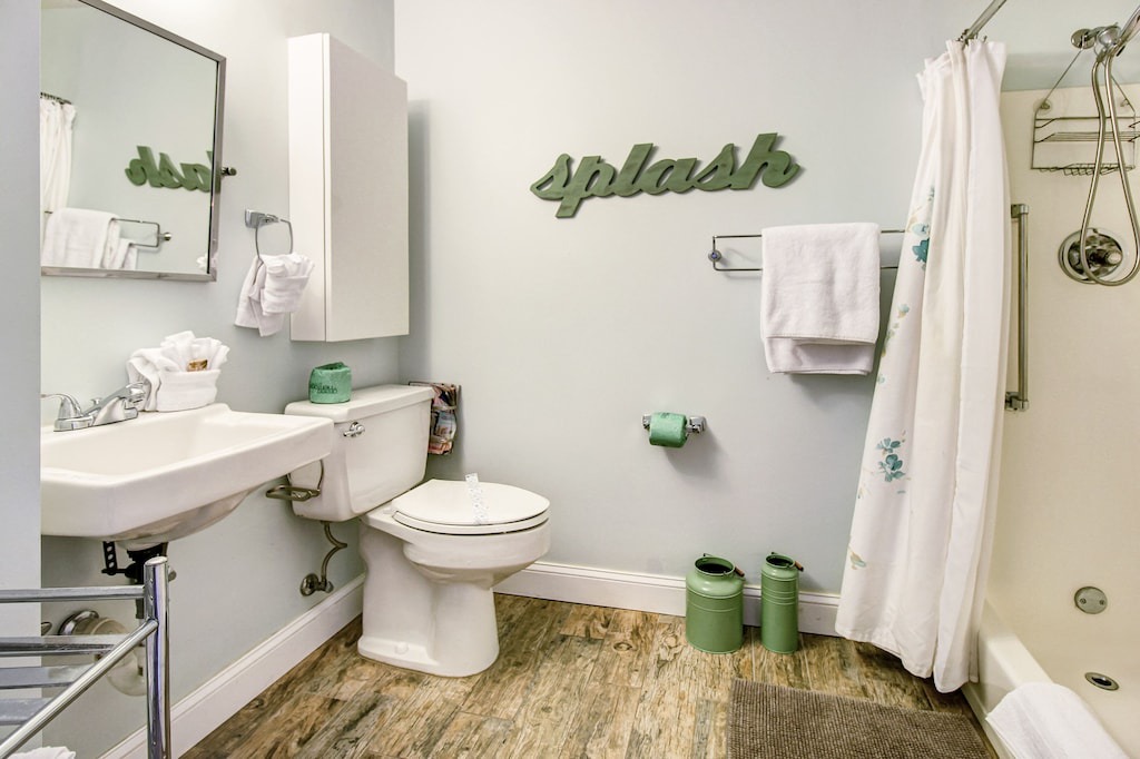 Photo of Bathroom in Anna Maria