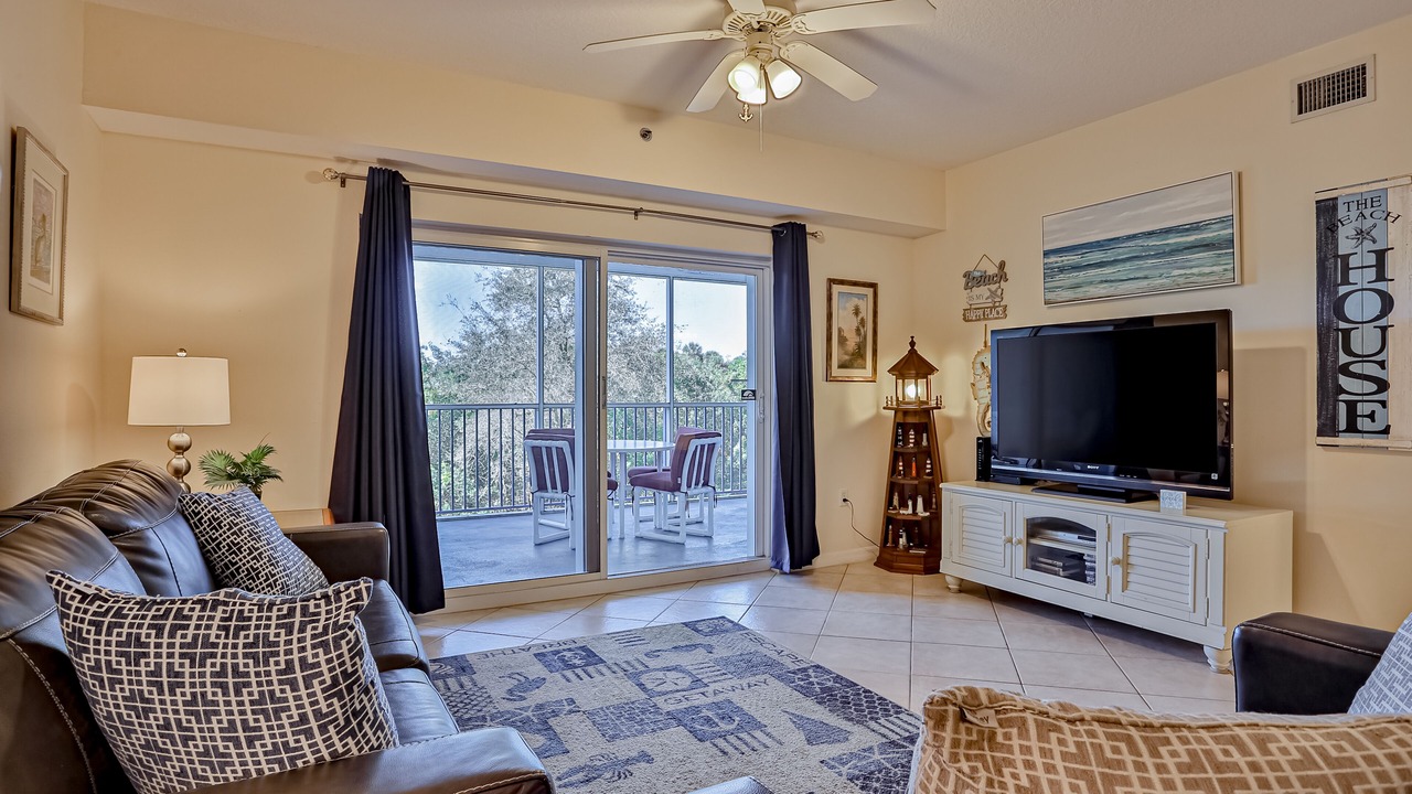 Photo of Livingroom in New Smyrna Beach