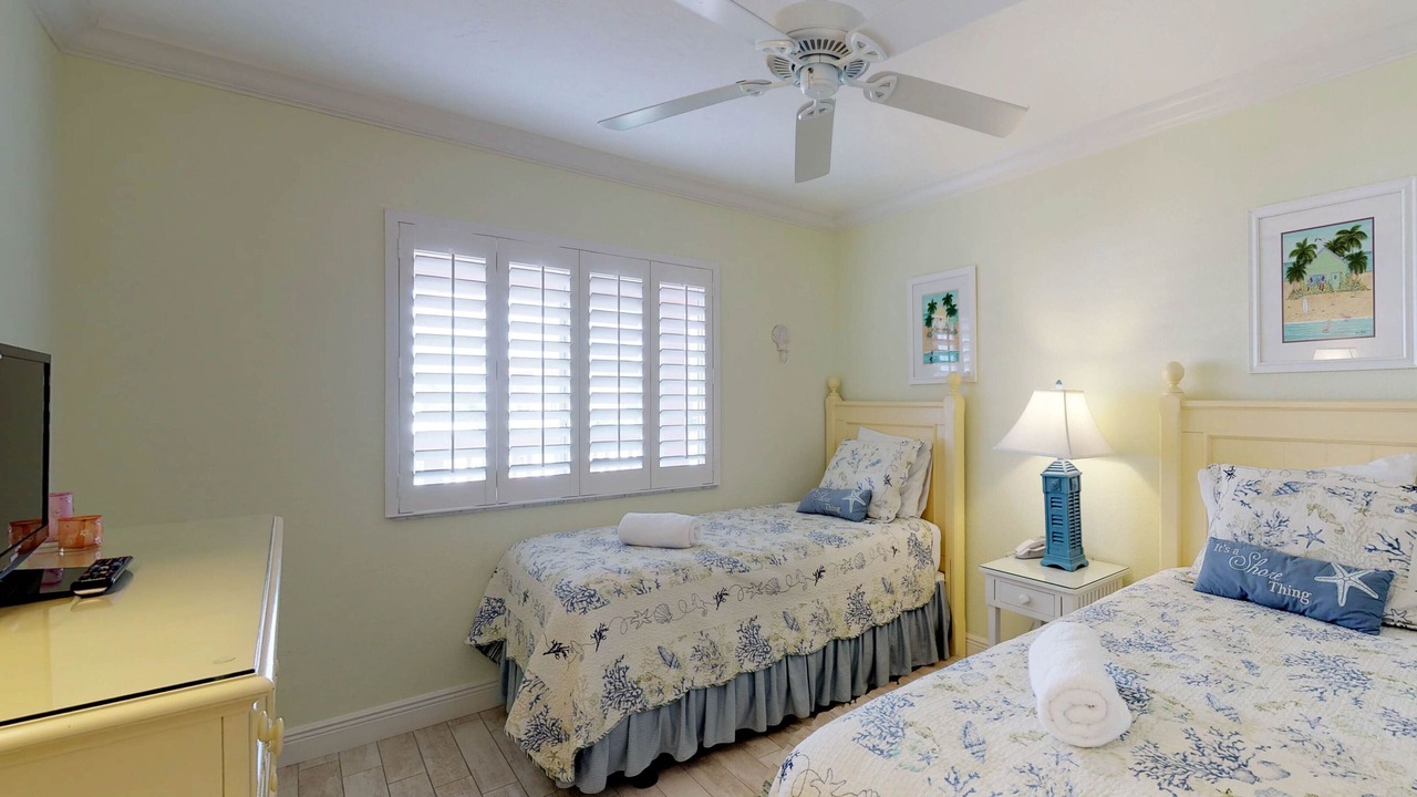 Photo of Bedroom in Bradenton Beach