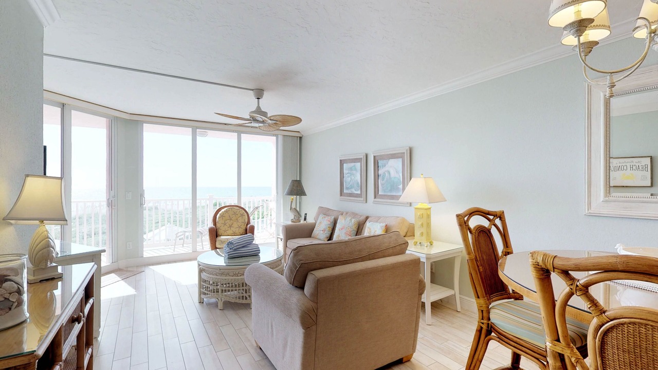 Photo of Livingroom in Bradenton Beach