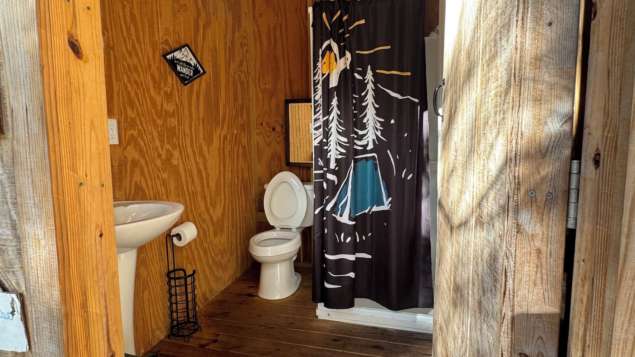 Photo of Bathroom in Brookridge