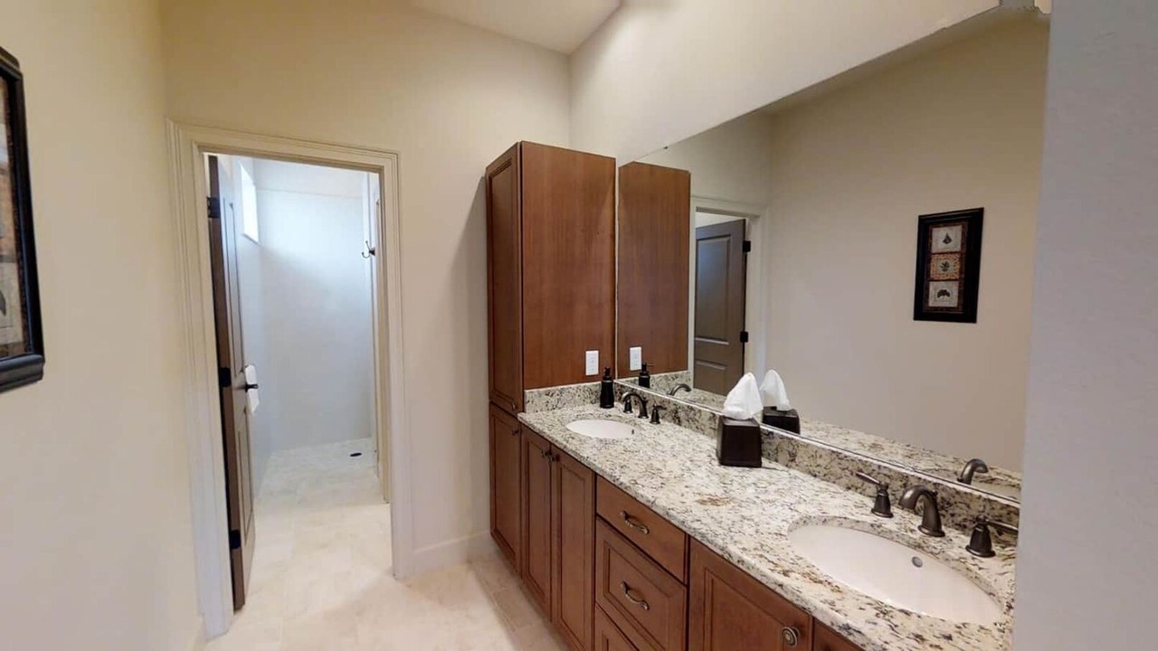 Photo of Bathroom in Oviedo