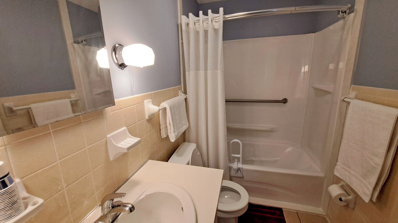 Photo of Bathroom in Mount Dora