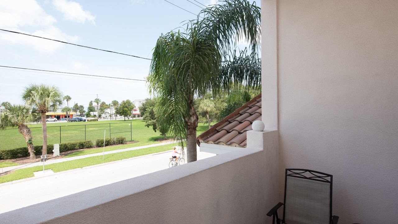 Photo of Patio Balcony in Bay Esplanade