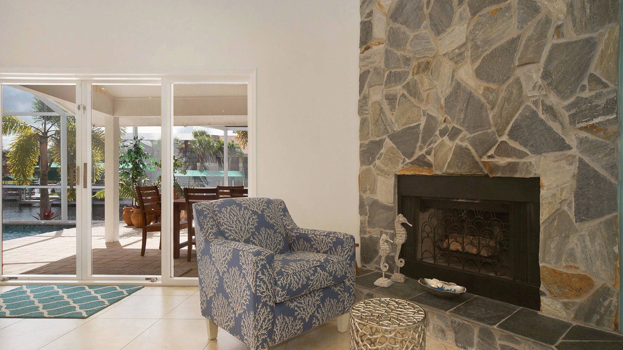 Photo of Livingroom in Pelican