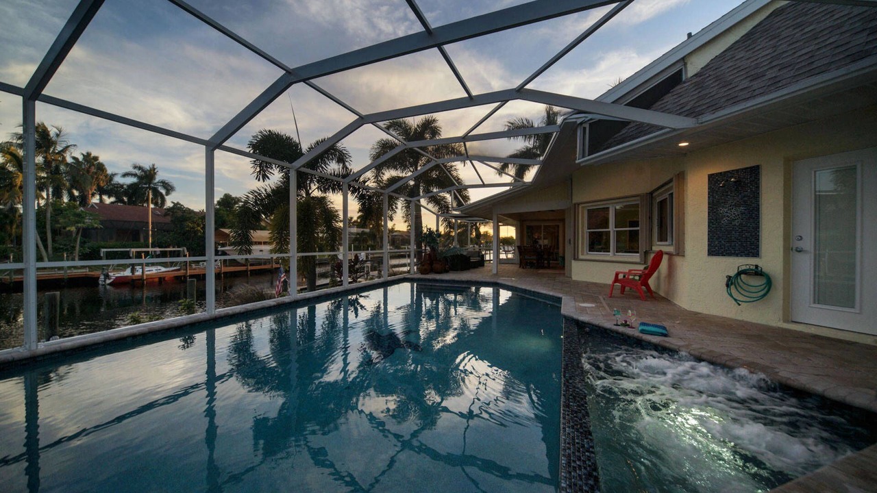 Photo of Outdoor in Pelican