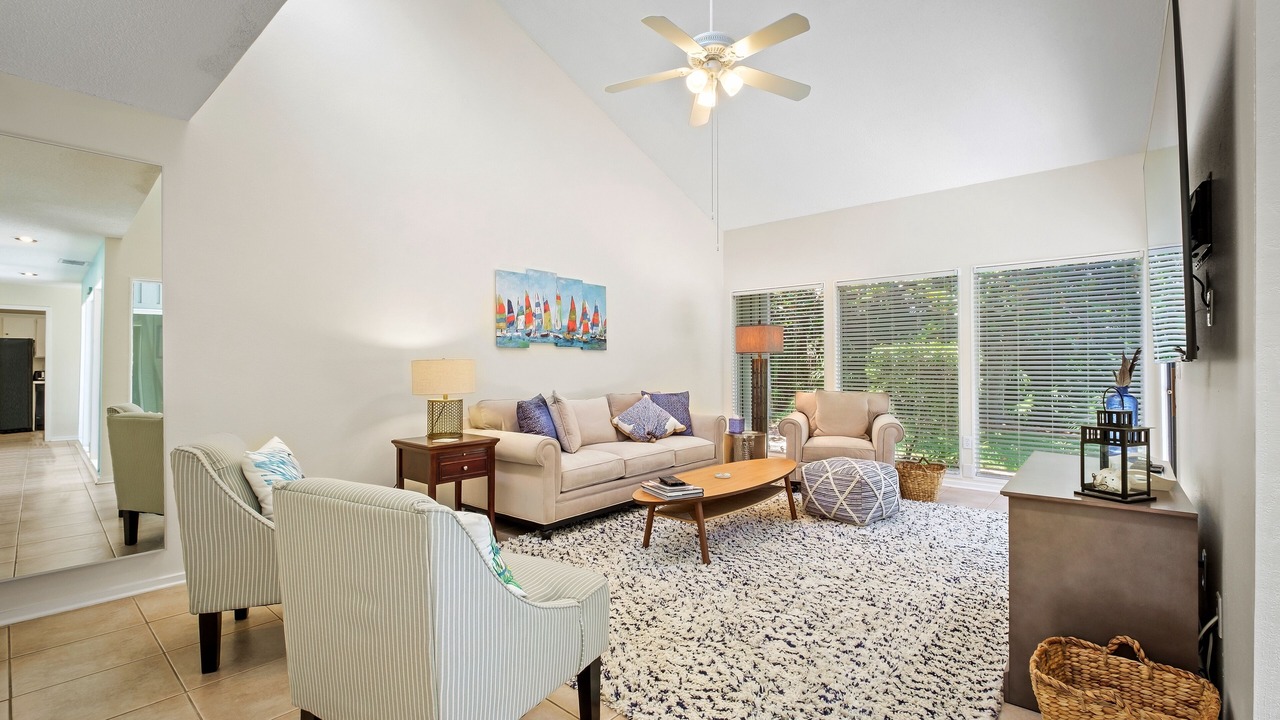 Photo of Livingroom in Sawgrass