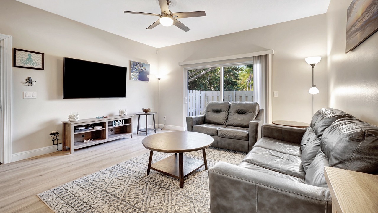 Photo of Livingroom in Bella Vista