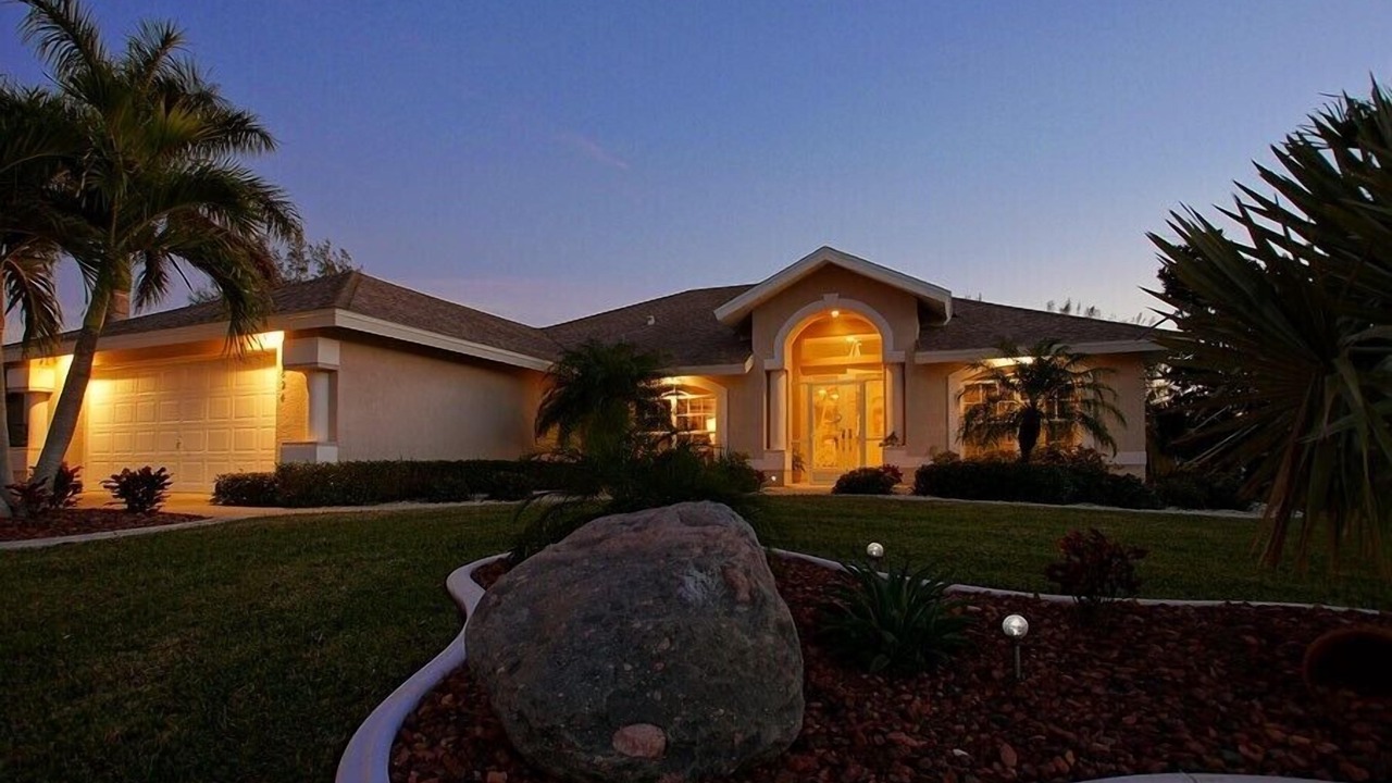 Photo of Outdoor in Pelican