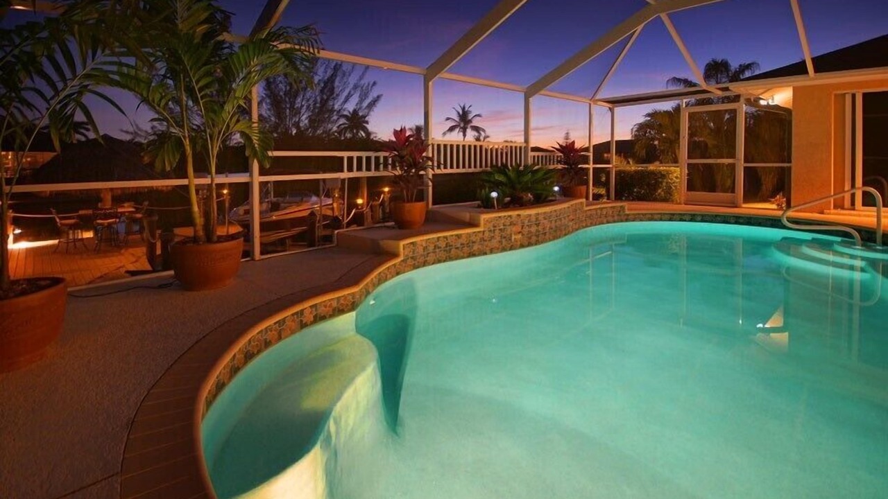Photo of Outdoor in Pelican