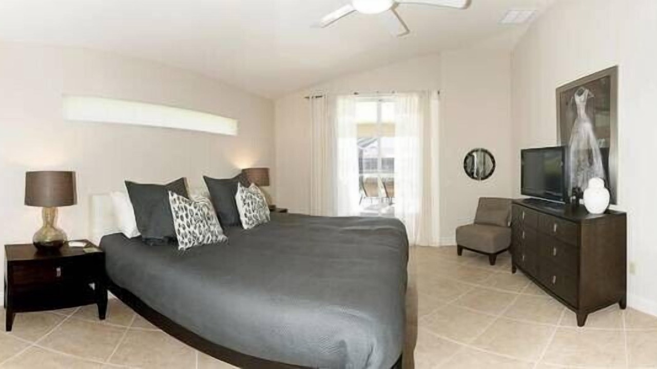 Photo of Bedroom in Pelican