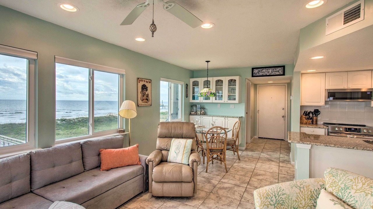 Photo of Livingroom in Fernandina Beach