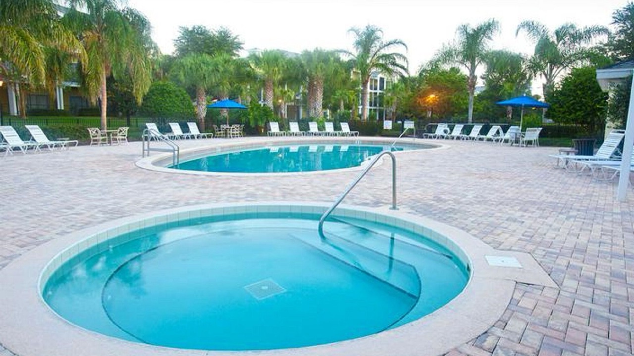 Photo of Outdoor in Lake Davenport Estates
