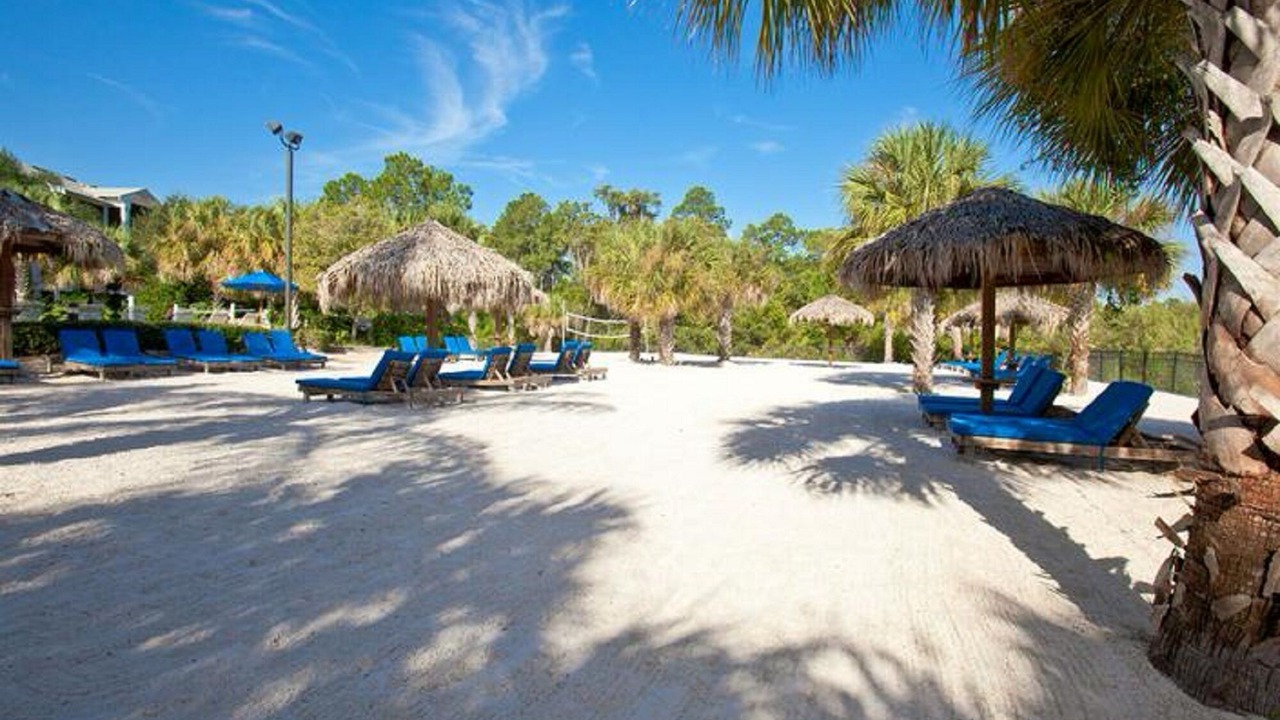 Photo of Outdoor in Lake Davenport Estates