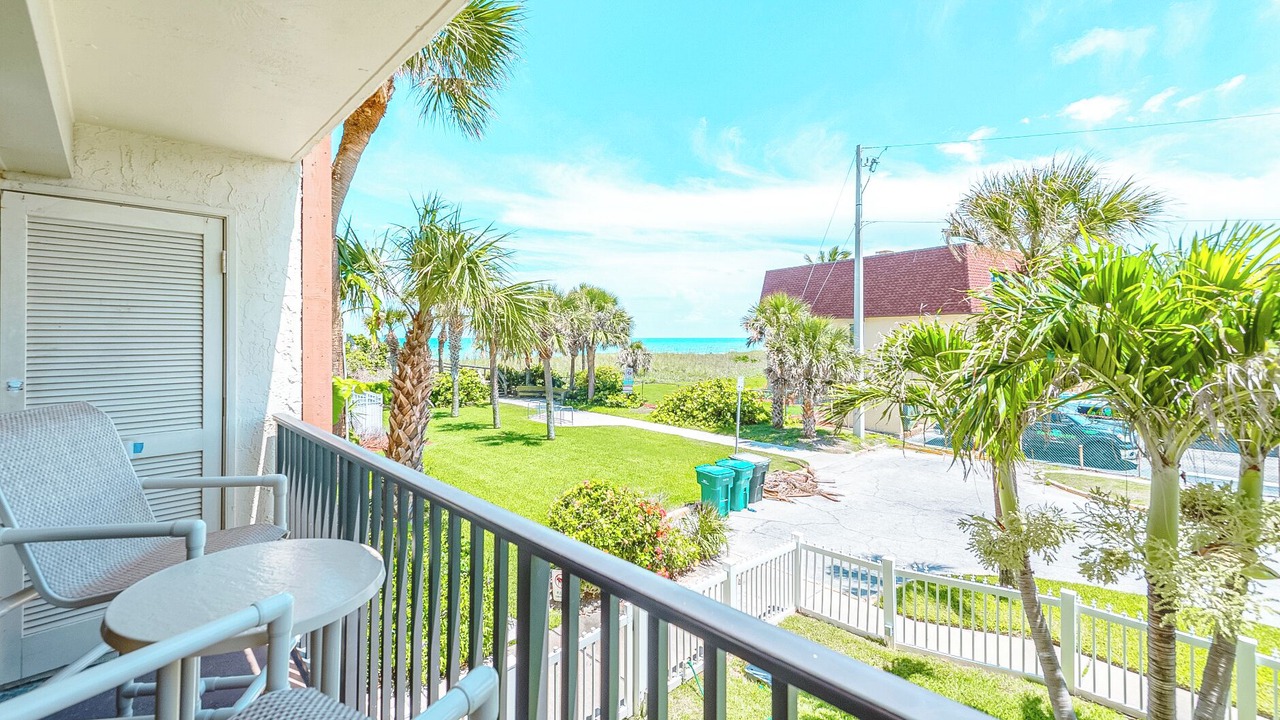 Photo of Patio Balcony in Avon By The Sea
